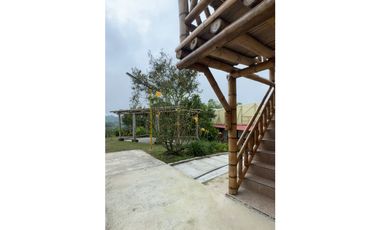 SE VENDE ESPECTACULAR FINCA HOTEL CERCA A FILANDIA