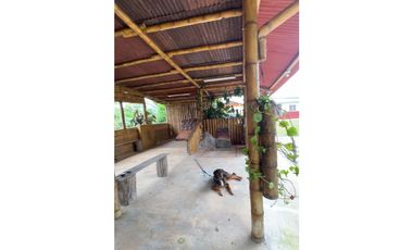 SE VENDE ESPECTACULAR FINCA HOTEL CERCA A FILANDIA