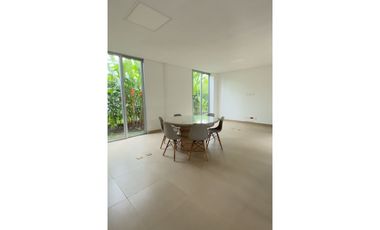 SE VENDE ESPECTACULAR CASA CAMPESTRE VIA TEBAIDA