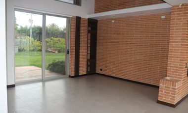 ESPECTACULAR CASA CAMPESTRE EN VENTA VIA TEBAIDA