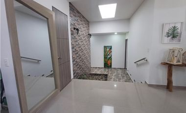 ESPECTACULAR CASA CAMPESTRE EN VENTA A 5 MN DEL CLUB CAMPESTRE