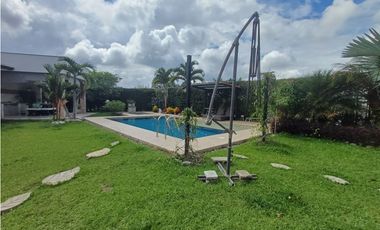 ESPECTACULAR CASA CAMPESTRE EN VENTA A 5 MN DEL CLUB CAMPESTRE
