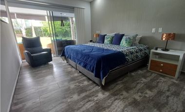 ESPECTACULAR CASA CAMPESTRE EN VENTA A 5 MN DEL CLUB CAMPESTRE