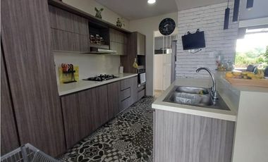 ESPECTACULAR CASA CAMPESTRE EN VENTA A 5 MN DEL CLUB CAMPESTRE