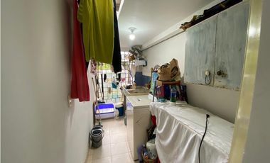 SE VENDE CASA ESPECTACULAR AL OCCIDENTE DE ARMENIA
