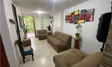 SE VENDE CASA ESPECTACULAR AL OCCIDENTE DE ARMENIA