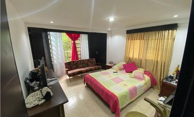 SE VENDE CASA ESPECTACULAR AL OCCIDENTE DE ARMENIA