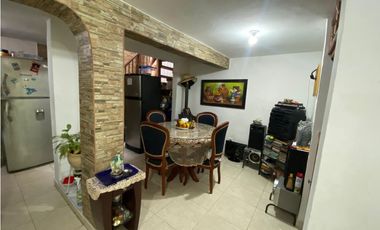 SE VENDE CASA ESPECTACULAR AL OCCIDENTE DE ARMENIA