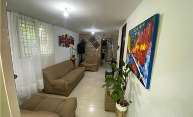 SE VENDE CASA ESPECTACULAR AL OCCIDENTE DE ARMENIA