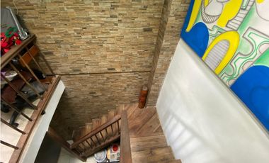 SE VENDE CASA ESPECTACULAR AL OCCIDENTE DE ARMENIA