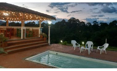 Se vende finca en Quimbaya, Quindío