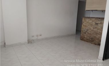 Se arrienda  hermoso apartamento en Prado Centro