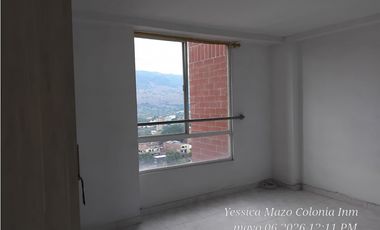 Se arrienda  hermoso apartamento en Prado Centro