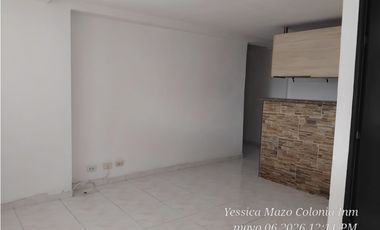Se arrienda  hermoso apartamento en Prado Centro