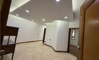 ALQUILER OFICINA O CONSULTORIO SECTOR FUNDADORES ARMENIA