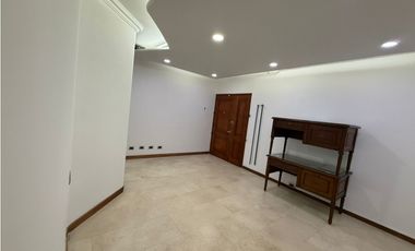 ALQUILER OFICINA O CONSULTORIO SECTOR FUNDADORES ARMENIA