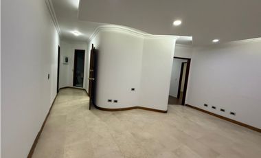 ALQUILER OFICINA O CONSULTORIO SECTOR FUNDADORES ARMENIA
