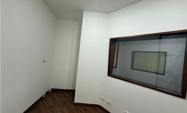 ALQUILER OFICINA O CONSULTORIO SECTOR FUNDADORES ARMENIA
