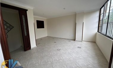 SE ARRIENDA HERMOSO Y AMPLIO APARTAMENTO DÚPLEX EN LA CEIBA