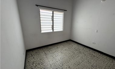 Se Arrienda Casa en Santa Lucia, La Floresta
