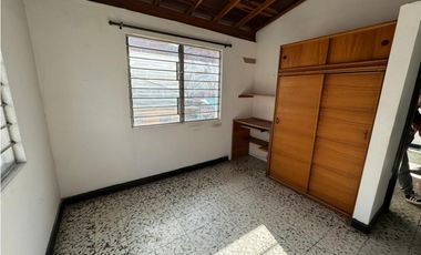 Se Arrienda Casa en Santa Lucia, La Floresta