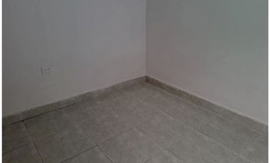 (V.I) CASA EN VENTA 1 PISO EN EDIFICIO PH ENVIGADO EL DORADO
