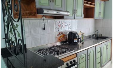 (V.I) CASA EN VENTA 1 PISO EN EDIFICIO PH ENVIGADO EL DORADO