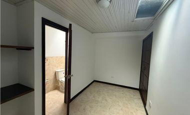 ALQUILER CASA COMERCIAL EN EL NORTE DE ARMENIA