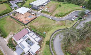 LOTE EN PARCELACIÓN ALTO DE PALMAS