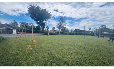 VENDO CASA CAMPESTRE EN SASAIMA
