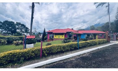 VENDO CASA CAMPESTRE EN SASAIMA