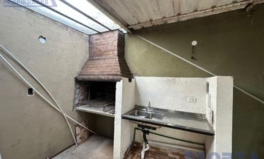 Casa con PATIO