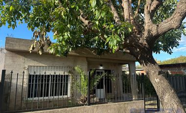 Casa con PATIO
