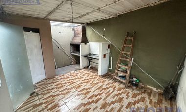 Casa con PATIO