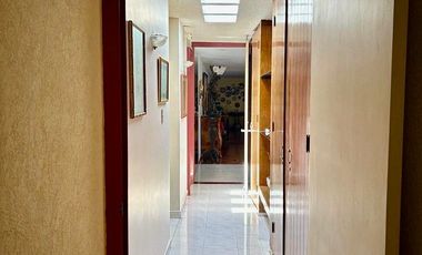 Preciosa casa en calle cerrada con vigilancia