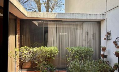 Preciosa casa en calle cerrada con vigilancia