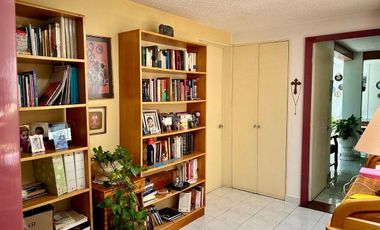 Preciosa casa en calle cerrada con vigilancia