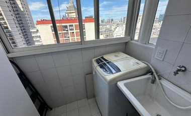 Piso 17 en Arroyo: reciclado, amoblado, vta abierta, coch fija y segur 24 hs.