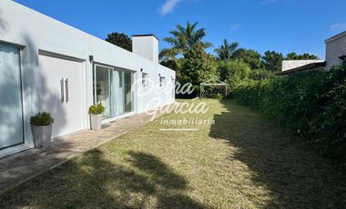 VENTA EXCELENTE CASA EN ZONA RESIDENCIAL - SAN BERNARDO