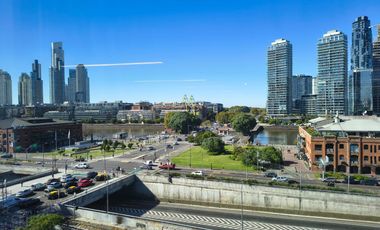 Exclusiva Oficina en Puerto Madero con vista al Río