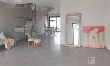 Duplex en VENTA - La Calandria - 3 dormitorios