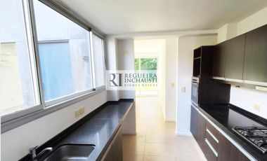 VENTA | CASA EN SAN FRANCISCO | VILLANUEVA | PILETA - JARDÍN | APTA CRÉDITO | U$S 245.000