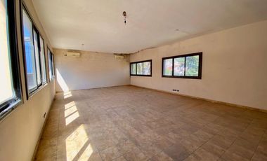 VENTA GALPON INDUSTRIAL LANUS TERRENO 8500m2 Y FABRICA 2600m2, en BLOQUE o SEPARADO