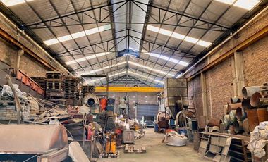 VENTA GALPON INDUSTRIAL LANUS TERRENO 8500m2 Y FABRICA 2600m2, en BLOQUE o SEPARADO