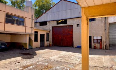 VENTA GALPON INDUSTRIAL LANUS TERRENO 8500m2 Y FABRICA 2600m2, en BLOQUE o SEPARADO