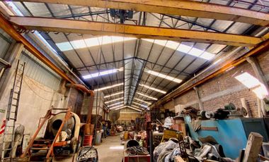 VENTA GALPON INDUSTRIAL LANUS TERRENO 8500m2 Y FABRICA 2600m2, en BLOQUE o SEPARADO