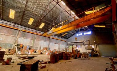 VENTA GALPON INDUSTRIAL LANUS TERRENO 8500m2 Y FABRICA 2600m2, en BLOQUE o SEPARADO