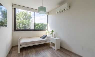 Venta Casa a la laguna San Sebastián área 10, 6am 4/5 dor, galería abierta/cerrada, terminaciones