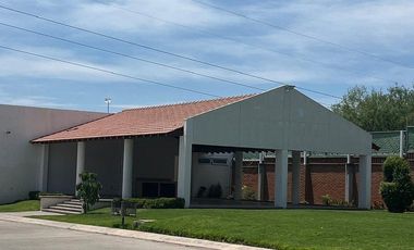 CASA EN RENTA EN CONDOMINIO PRIVADO LA ARBORADA AL NORTE DE AGUASCALIENTES