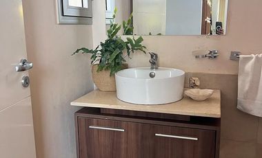 Casa Duplex Amoblada en Alquiler-  La Calandria zona sur